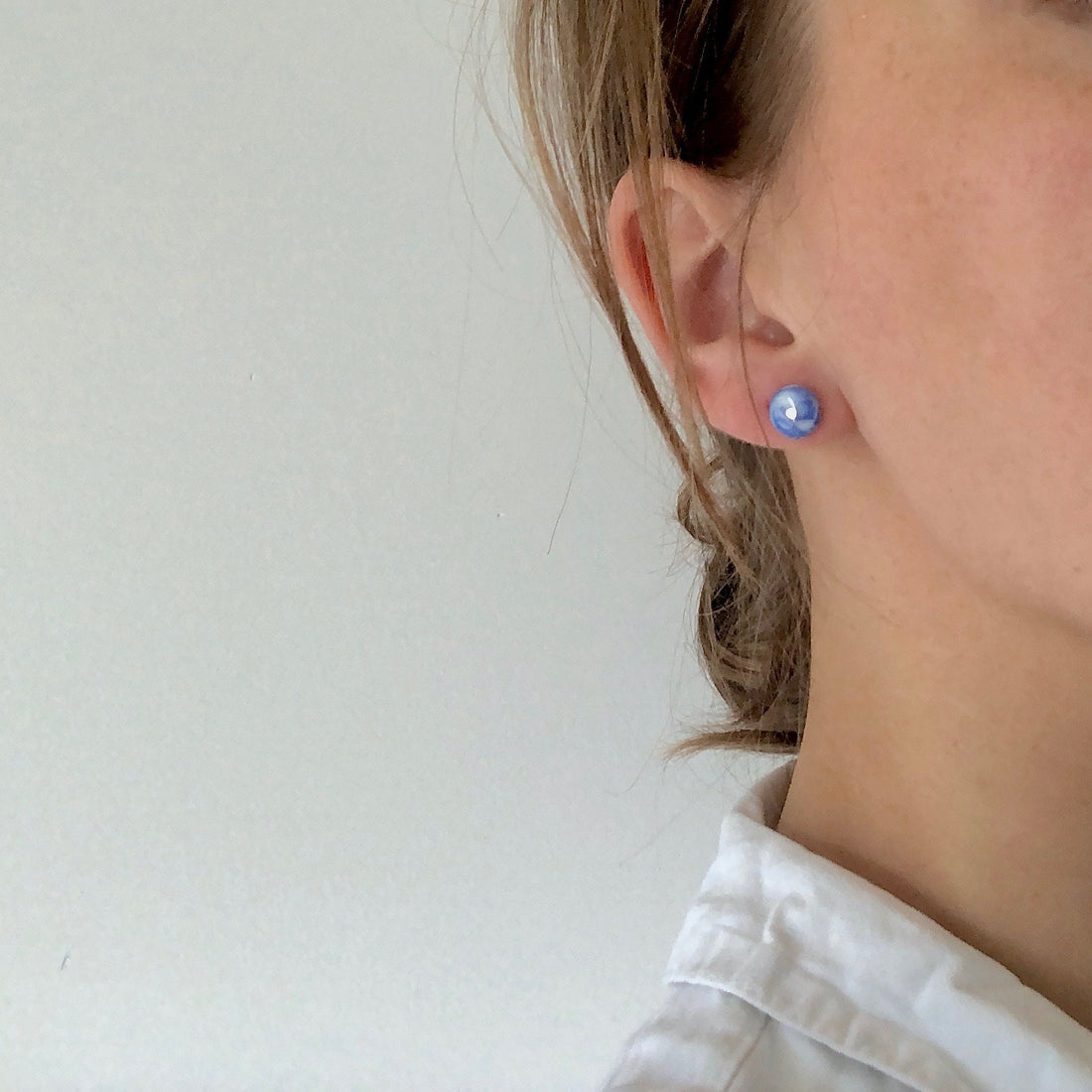Blue white porcelain stud earrings, Ceramic stud earrings, circle post ear stud, Pottery jewelry